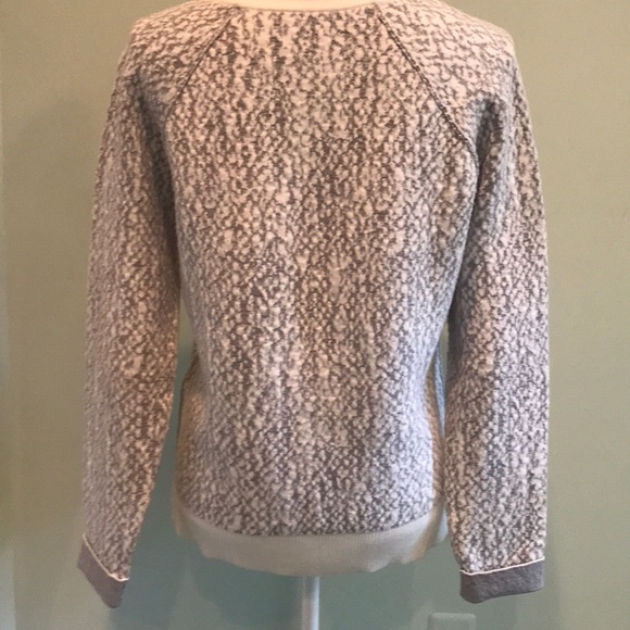 Athleta Long Sleeve Reversable Sweatshirt. Size M - Picture 2 of 6